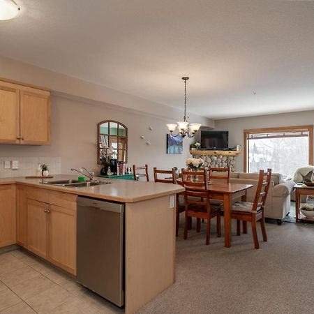 Fenwick Vacation Rental Open Hot Tub Glorious Mountain 2 Bedroom 캔모어 외부 사진